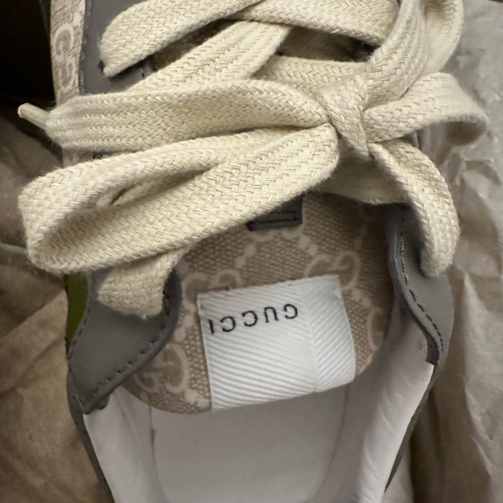 Gucci chunky leather Gg supreme canvas low top tennis shoes - Picture 5 of 16